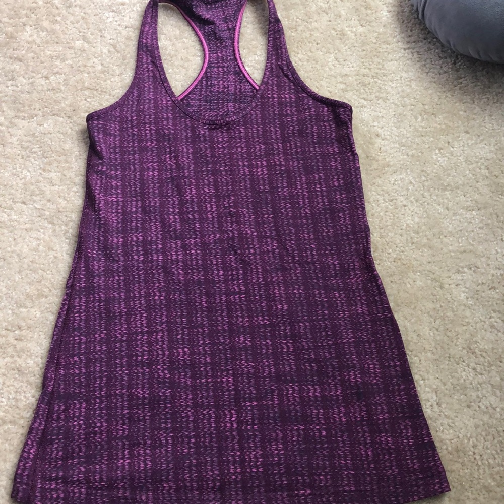 Lululemon tank size 10 in purple shades.